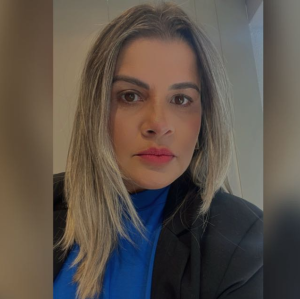 Corretor - Elisângela Fernandes